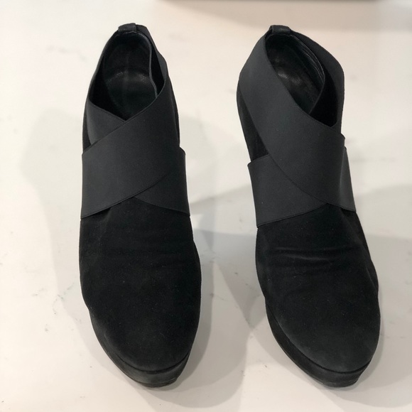 Stuart Weitzman booties black size 41 - Picture 3 of 8